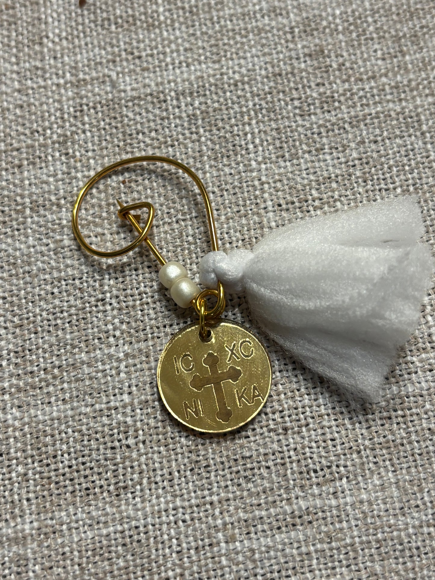 50 Baptismal Witness pin set - Snow White