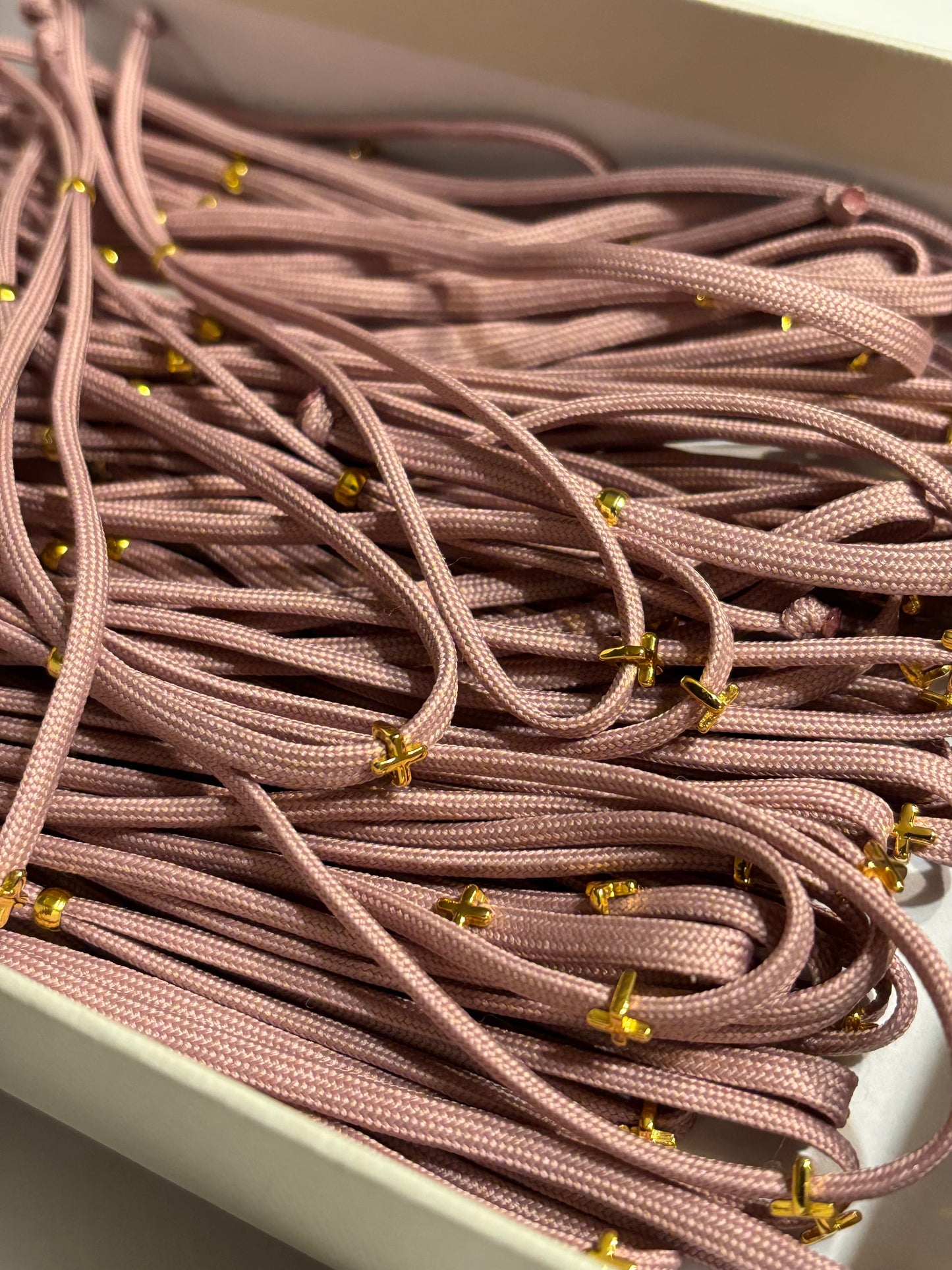 50 Witness Bracelets set with box - Dusty Rose